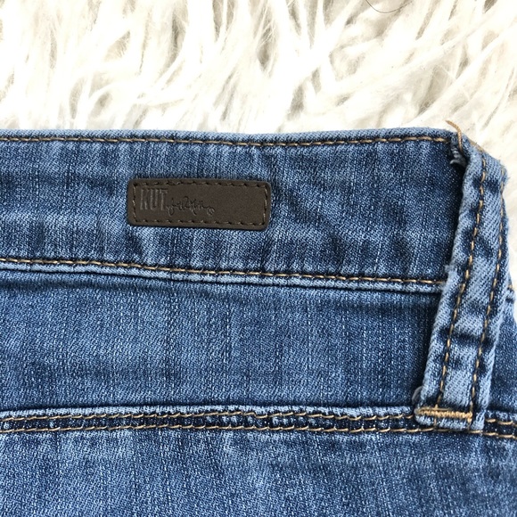 Kut from the Kloth Raw Hem Chrissy Flare Jeans - Picture 6 of 8